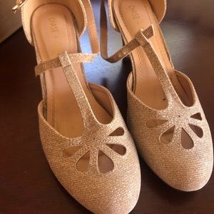 Chase & Chloe T-Strap Nude Glitter Heels
